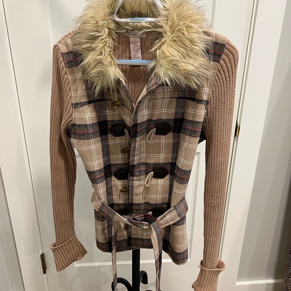 Juniors large sweater
